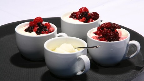 Karamellpudding i kopp (Foto: Arne Kristian Gansmo/NRK) Karamellpudding i kopp (Foto: Arne Kristian Gansmo/NRK)